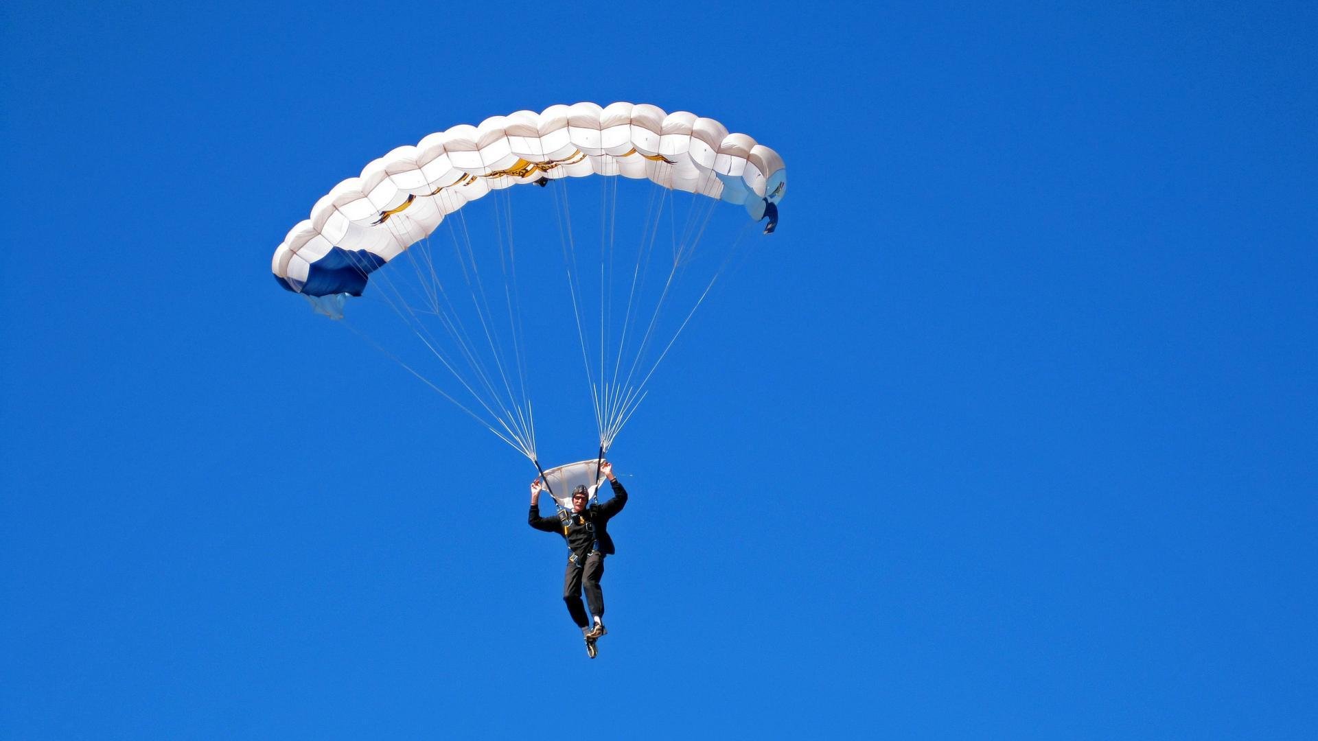 爱游戏资讯-《PUBG Mobile》全球粉丝节登陆在即，系列内容大曝光，pubg mobile - frost festival